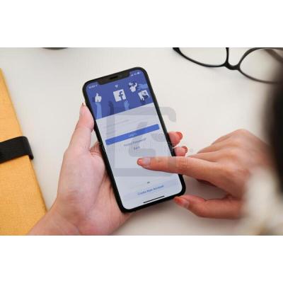 Facebook Login / Mağaza